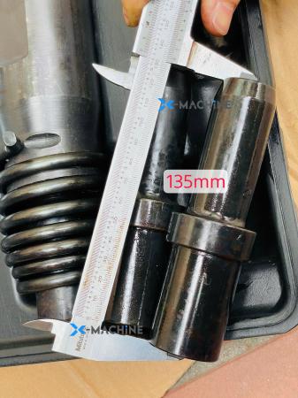 Súng tán đinh rivet sắt xi xe tải